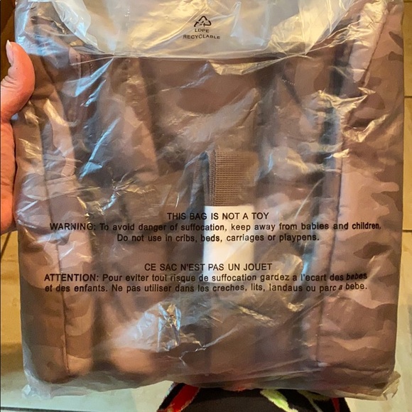 Victoria's Secret PINK Bora Brown Camo Duffle Bag - Picture 6 of 10